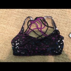 Free to be wild strappy sports bra